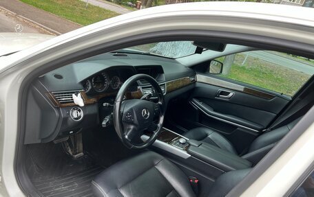Mercedes-Benz E-Класс, 2012 год, 1 669 000 рублей, 8 фотография