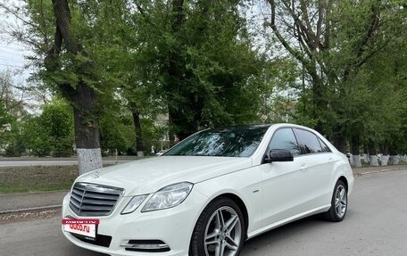Mercedes-Benz E-Класс, 2012 год, 1 669 000 рублей, 2 фотография