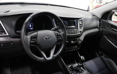 Hyundai Tucson III, 2017 год, 1 897 000 рублей, 8 фотография