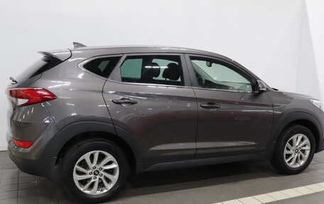 Hyundai Tucson III, 2017 год, 1 897 000 рублей, 6 фотография