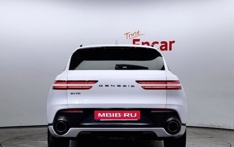 Genesis GV70, 2021 год, 3 600 000 рублей, 3 фотография