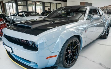 Dodge Challenger III рестайлинг 2, 2022 год, 8 000 000 рублей, 4 фотография