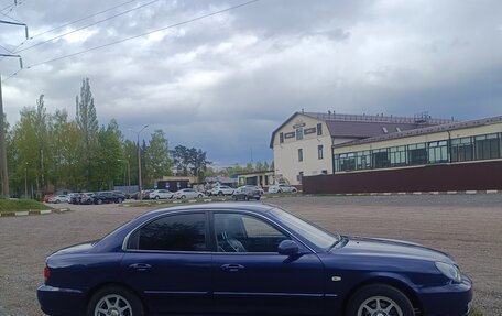 Hyundai Sonata IV рестайлинг, 2005 год, 525 000 рублей, 3 фотография