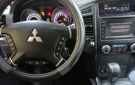Mitsubishi Pajero IV, 2010 год, 2 200 000 рублей, 14 фотография