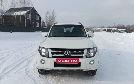 Mitsubishi Pajero IV, 2010 год, 2 200 000 рублей, 11 фотография