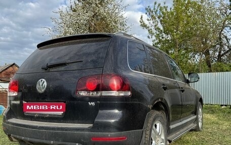 Volkswagen Touareg III, 2006 год, 650 000 рублей, 2 фотография