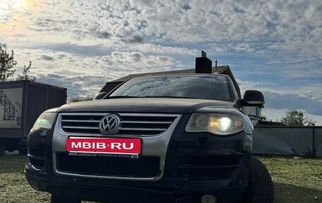 Volkswagen Touareg III, 2006 год, 650 000 рублей, 8 фотография