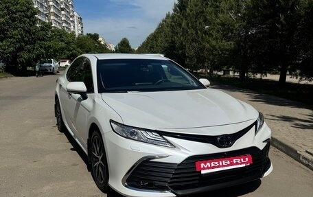 Toyota Camry, 2022 год, 5 756 666 рублей, 3 фотография