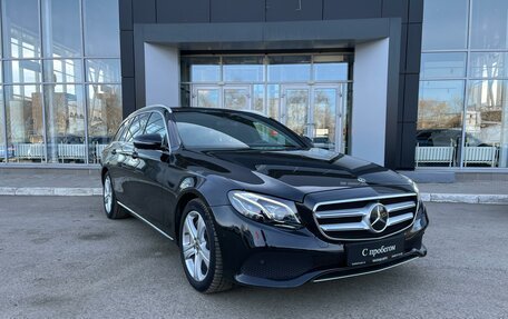 Mercedes-Benz E-Класс, 2018 год, 2 690 000 рублей, 7 фотография
