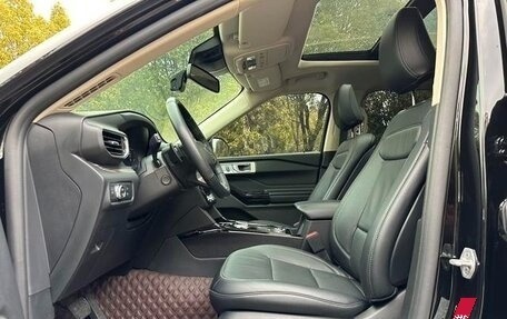 Ford Explorer VI, 2021 год, 2 370 100 рублей, 8 фотография