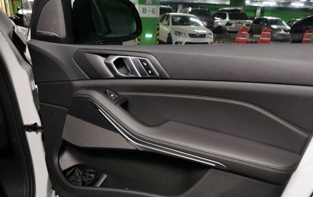 BMW X5, 2019 год, 5 500 000 рублей, 6 фотография