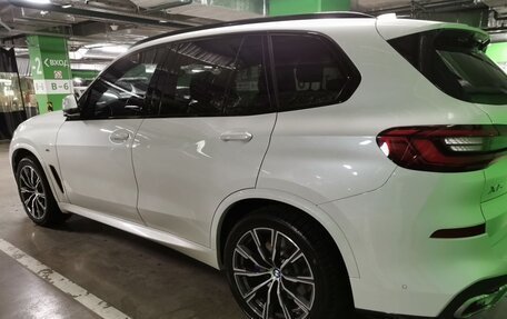BMW X5, 2019 год, 5 500 000 рублей, 4 фотография