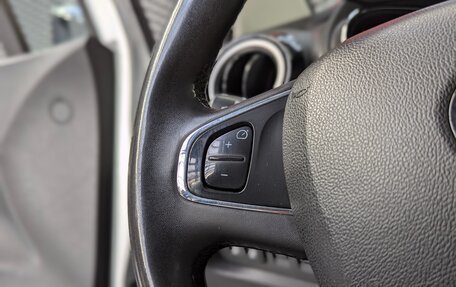 Renault Kaptur I рестайлинг, 2017 год, 1 330 000 рублей, 39 фотография