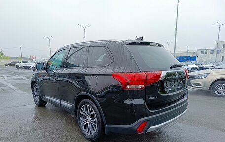 Mitsubishi Outlander III рестайлинг 3, 2018 год, 2 524 995 рублей, 5 фотография