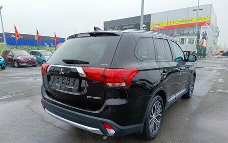 Mitsubishi Outlander III рестайлинг 3, 2018 год, 2 524 995 рублей, 7 фотография