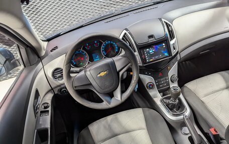 Chevrolet Cruze II, 2013 год, 675 000 рублей, 28 фотография
