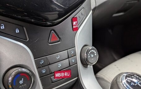Chevrolet Cruze II, 2013 год, 675 000 рублей, 34 фотография