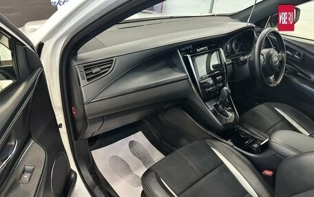 Toyota Harrier, 2018 год, 2 499 999 рублей, 12 фотография