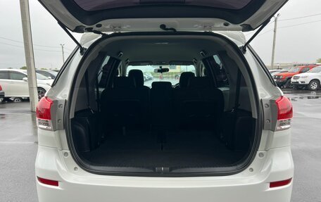 Toyota Wish II, 2010 год, 1 199 999 рублей, 20 фотография
