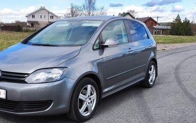 Volkswagen Golf Plus II, 2013 год, 935 000 рублей, 1 фотография