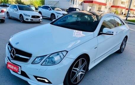 Mercedes-Benz E-Класс, 2010 год, 1 495 000 рублей, 1 фотография