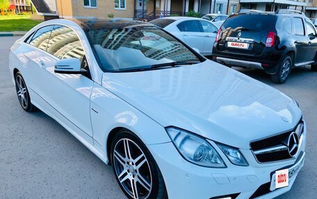 Mercedes-Benz E-Класс, 2010 год, 1 495 000 рублей, 3 фотография