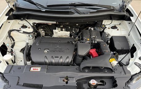 Mitsubishi Outlander III рестайлинг 3, 2013 год, 1 200 000 рублей, 8 фотография