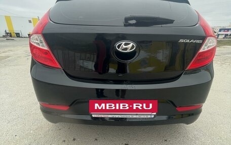 Hyundai Solaris II рестайлинг, 2016 год, 900 000 рублей, 2 фотография