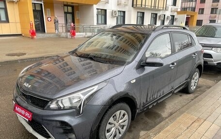 KIA Rio IV, 2021 год, 1 800 000 рублей, 2 фотография