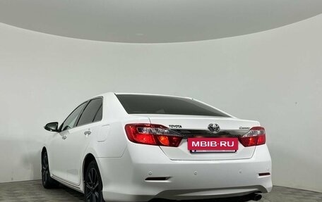 Toyota Camry, 2014 год, 1 750 000 рублей, 7 фотография