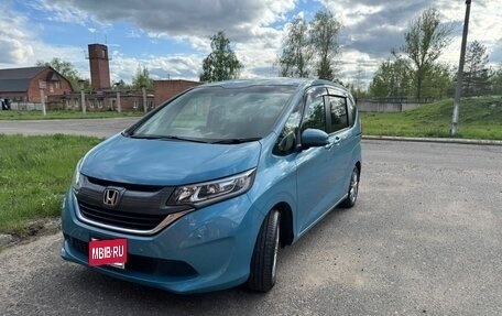 Honda Freed II, 2017 год, 1 649 000 рублей, 1 фотография