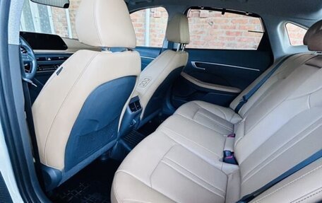 Hyundai Sonata VIII, 2022 год, 3 500 000 рублей, 5 фотография