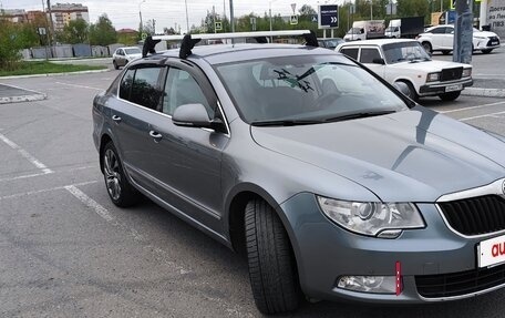 Skoda Superb III рестайлинг, 2010 год, 1 410 000 рублей, 3 фотография