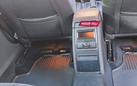 Skoda Superb III рестайлинг, 2010 год, 1 410 000 рублей, 26 фотография