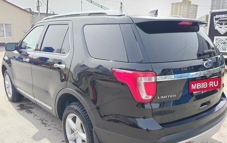 Ford Explorer VI, 2017 год, 3 500 000 рублей, 4 фотография