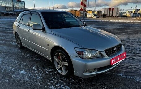 Toyota Altezza, 2001 год, 900 000 рублей, 22 фотография