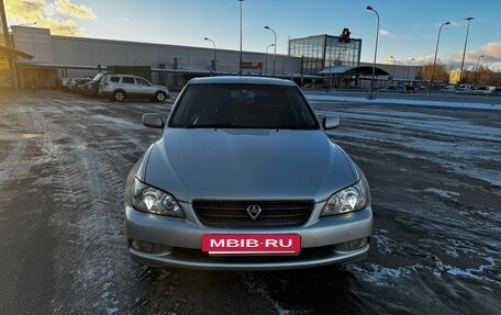 Toyota Altezza, 2001 год, 900 000 рублей, 21 фотография