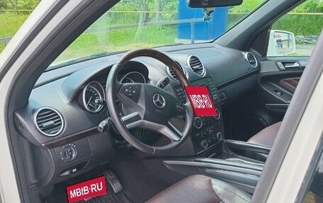 Mercedes-Benz GL-Класс, 2011 год, 2 600 000 рублей, 13 фотография