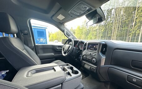 Chevrolet Silverado, 2023 год, 6 200 000 рублей, 10 фотография