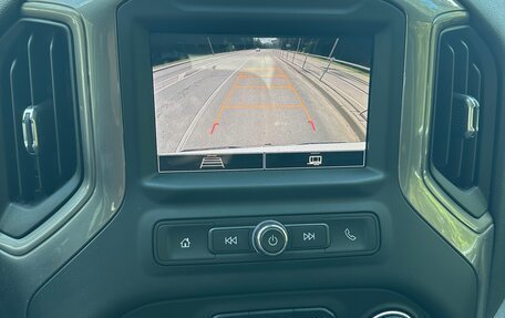 Chevrolet Silverado, 2023 год, 6 200 000 рублей, 14 фотография