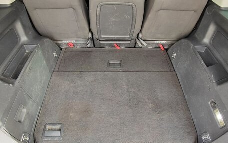 Volkswagen Touran III, 2005 год, 650 000 рублей, 17 фотография