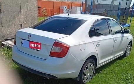 Skoda Rapid I, 2015 год, 820 000 рублей, 4 фотография