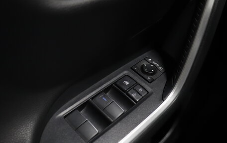 Toyota RAV4, 2021 год, 3 816 000 рублей, 6 фотография