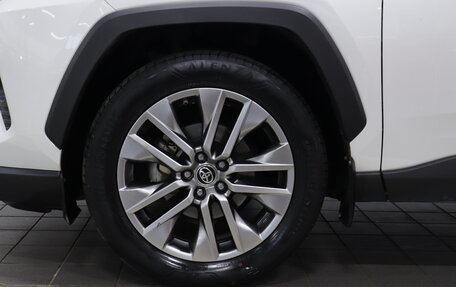 Toyota RAV4, 2021 год, 3 816 000 рублей, 4 фотография