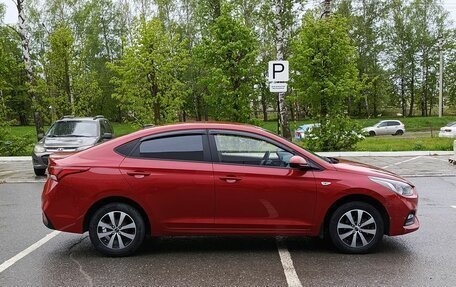 Hyundai Solaris II рестайлинг, 2019 год, 1 390 000 рублей, 5 фотография