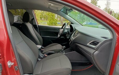 Hyundai Solaris II рестайлинг, 2019 год, 1 390 000 рублей, 13 фотография