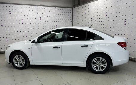 Chevrolet Cruze II, 2010 год, 679 000 рублей, 8 фотография