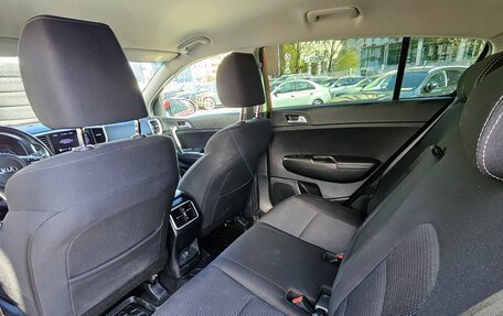 KIA Sportage IV рестайлинг, 2021 год, 2 449 000 рублей, 9 фотография