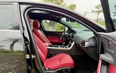 Jaguar XE I рестайлинг, 2021 год, 2 400 900 рублей, 12 фотография