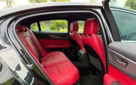 Jaguar XE I рестайлинг, 2021 год, 2 400 900 рублей, 14 фотография